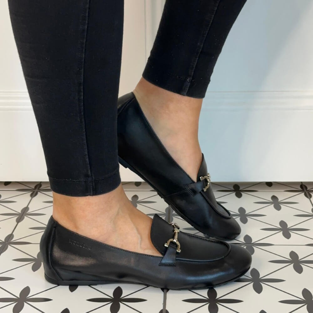 Wonders A-4111 Grace 11 loafer-style ballerinas with a hidden wedge