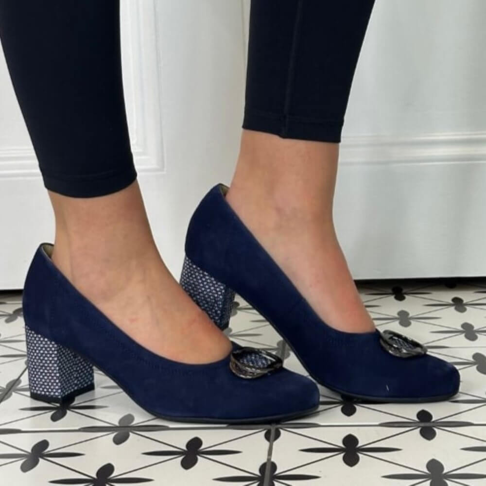 Bioeco 6736 H Fit Court Shoe-NAVY