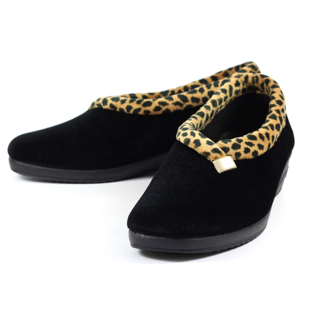 Black Slipper with animal print trim