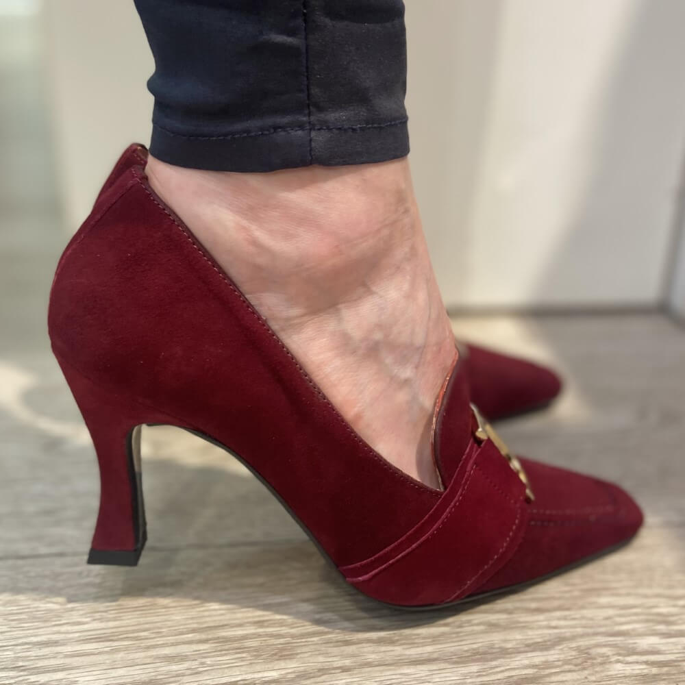 Marian 11104 Suede Heel-BORDEAUX