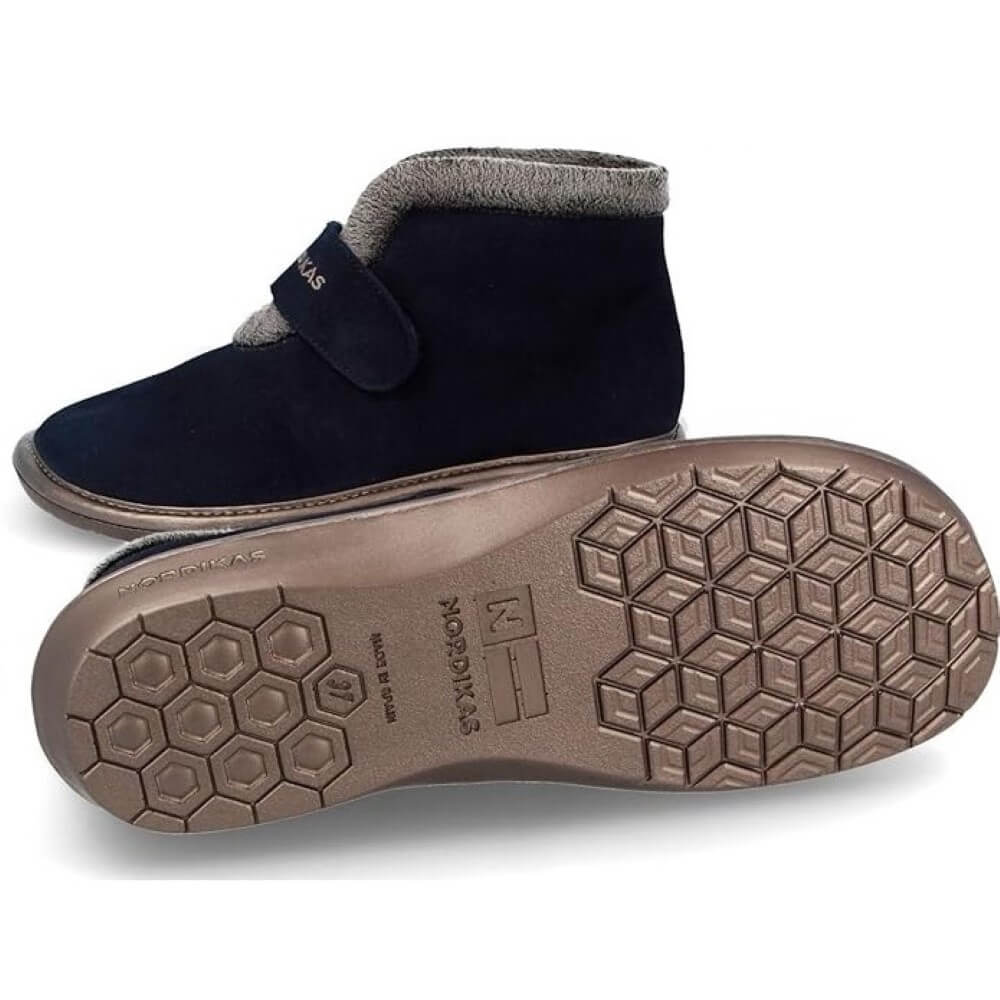 Velcro close hot sale slippers