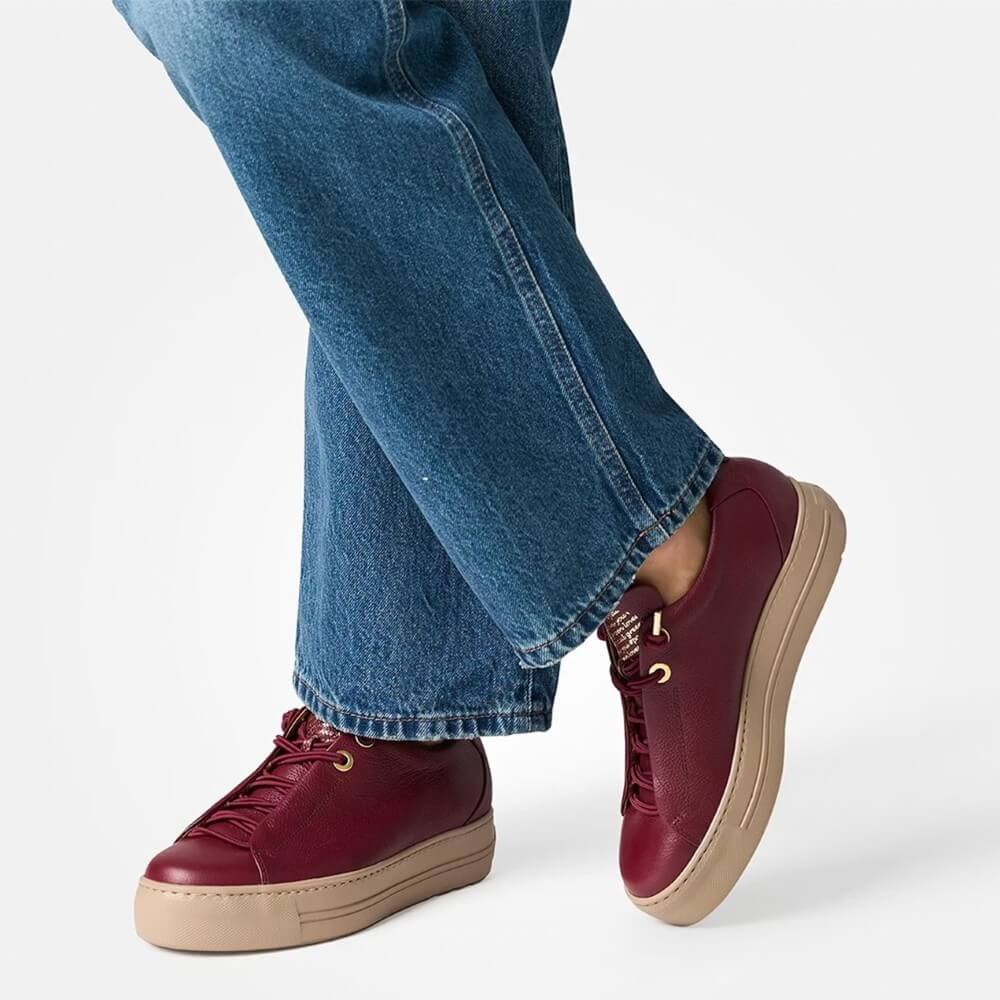Wine Red sneaker with a beige sole on a light gray background Paul Green 5017-43x-438 Super Soft