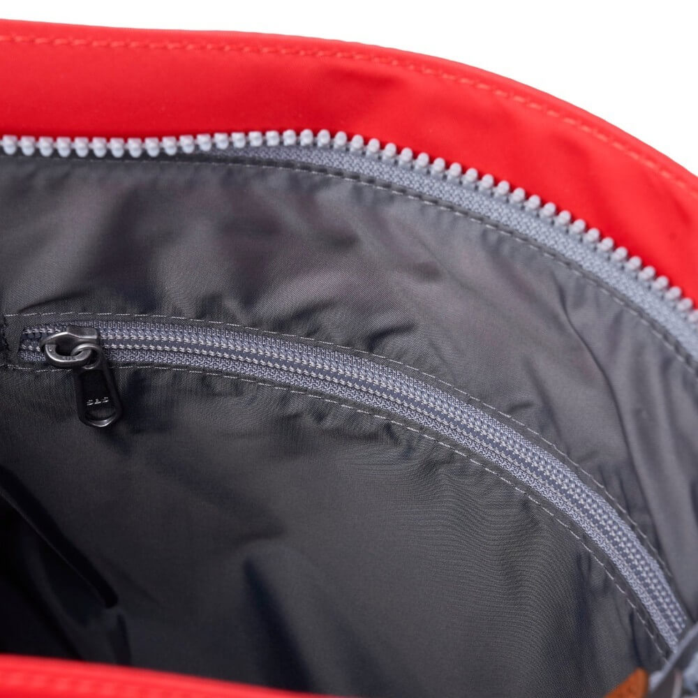 ROKA KENNINGTON SUSTAINABLE  CROSSBODY CHILI OIL RED