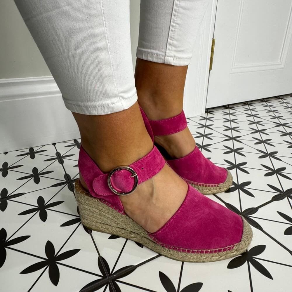 VIGUERA 1922 Wedge Espadrille-FUXIA