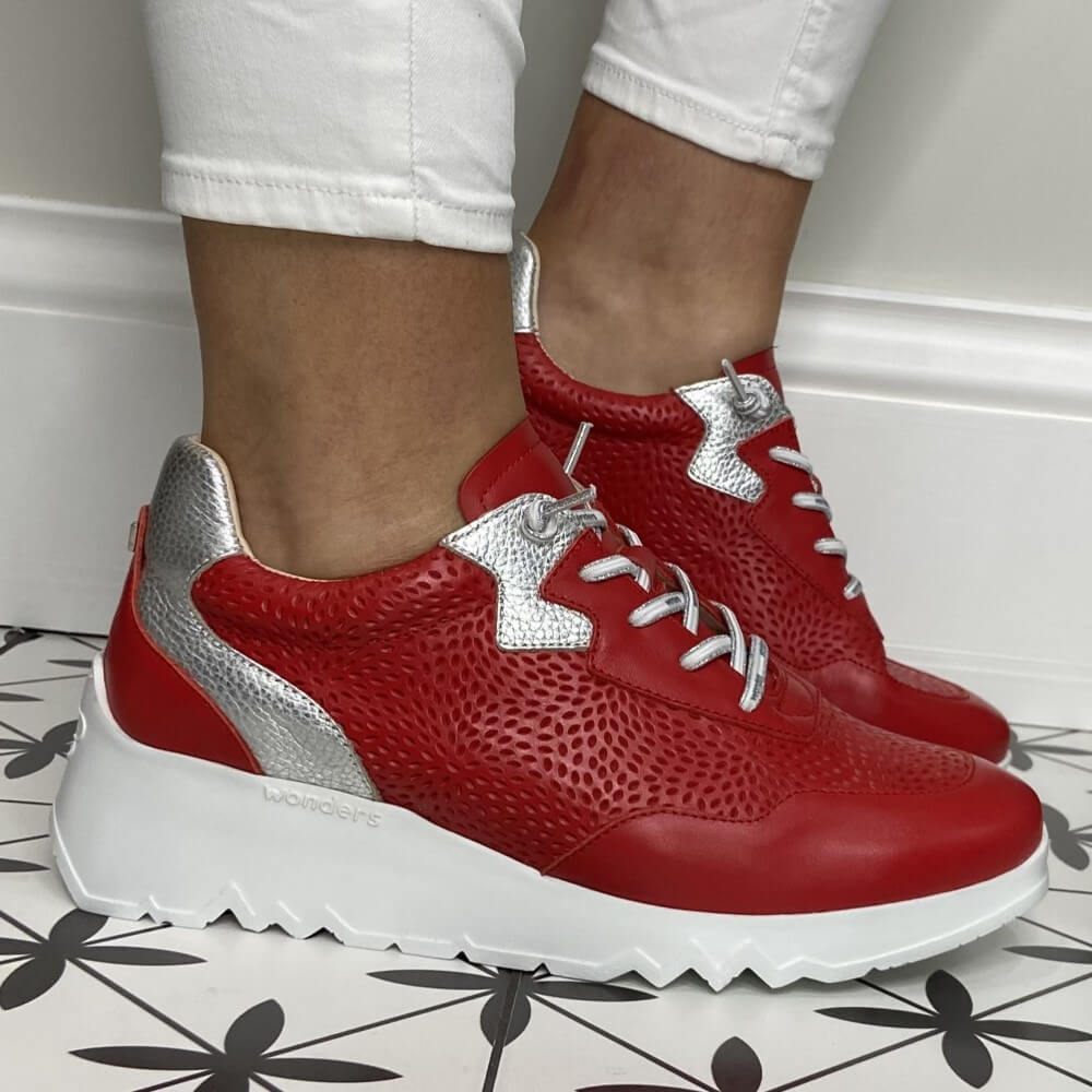Wonders E-6740 PAMPLONA Leather Trainer-RED/SILVER