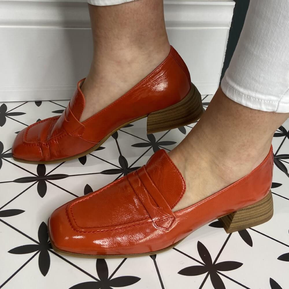 Wonders C-7122 Patent Leather Loafer-RED